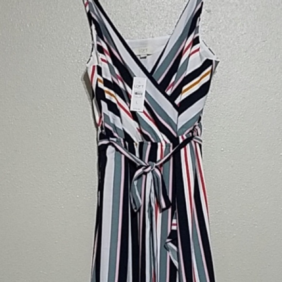 NWT LOFT Sundress - Picture 4 of 6